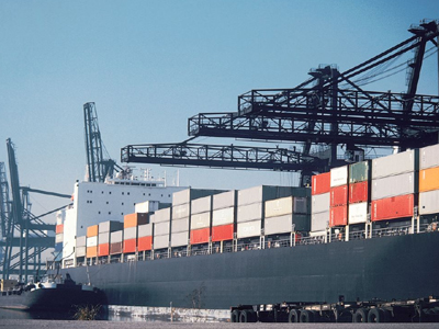 ΕΛΣΤΑΤ: Αύξηση στο έλλειμμα του εμπορικού ισοζυγίου